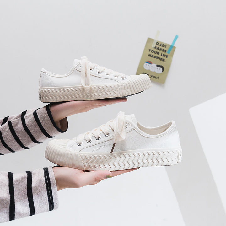 Dame fritids sneakers med skridsikker gummisål og klassisk overmateriale Stilla