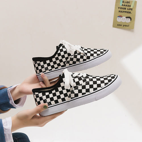 Dame Slip-On Sneakers med moderne skakbræt mønster og skridsikker sål Stilla