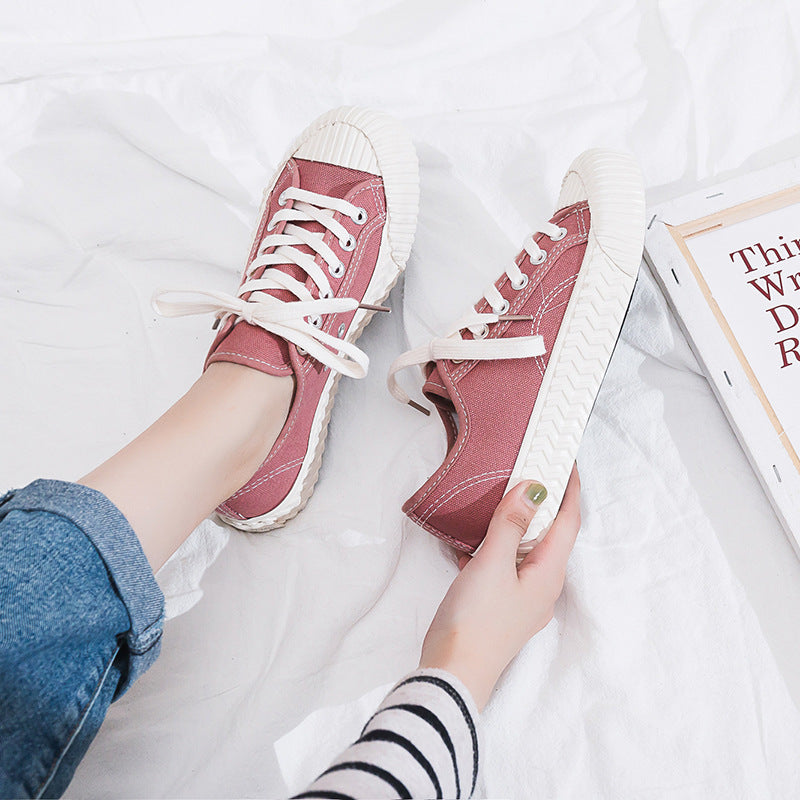 Dame fritids sneakers med skridsikker gummisål og klassisk overmateriale Stilla
