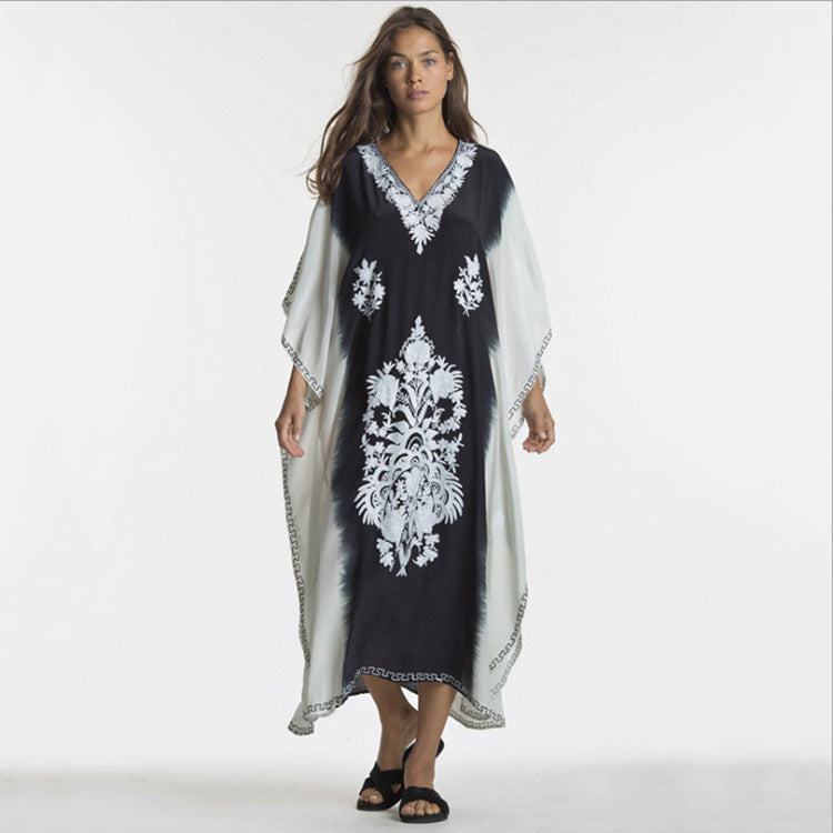 Dame Kaftan med kunstnerisk broderi og luftig silhuet Stilla