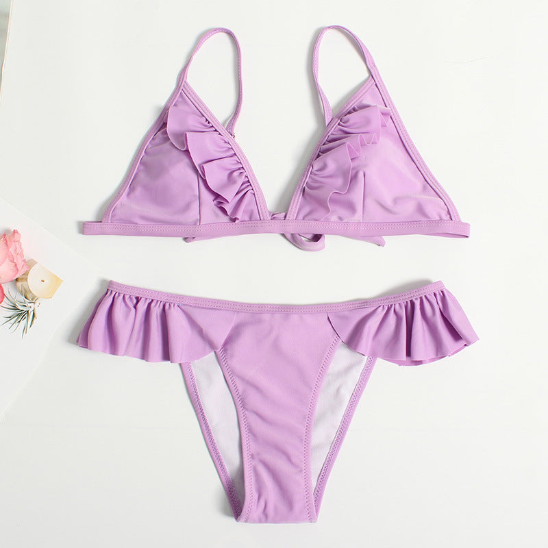 Dame bikini sæt med feminine flæsedetaljer og justerbare stropper Stilla