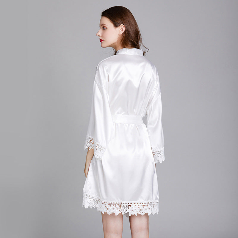 Dame luksus Satin Kimono Morgenkåbe med fine spids detaljer Stilla