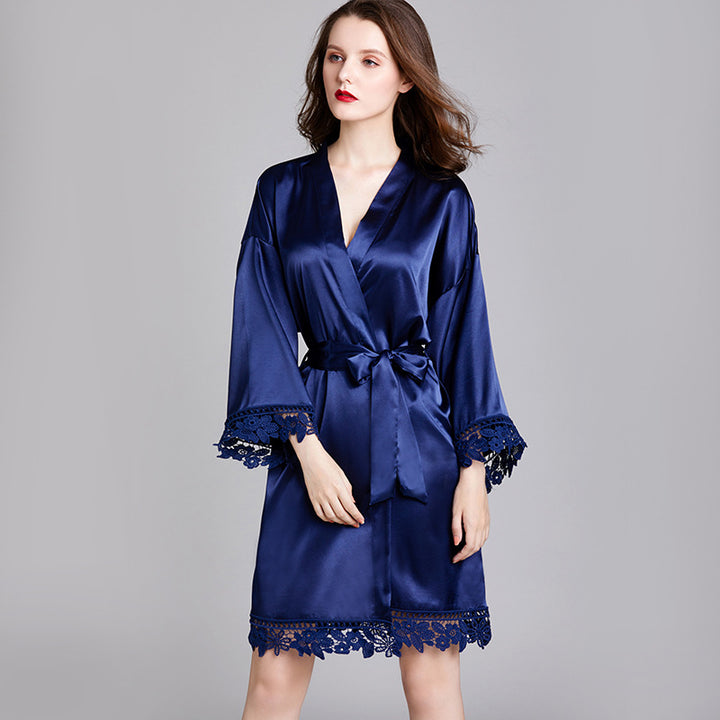 Dame luksus Satin Kimono Morgenkåbe med fine spids detaljer Stilla
