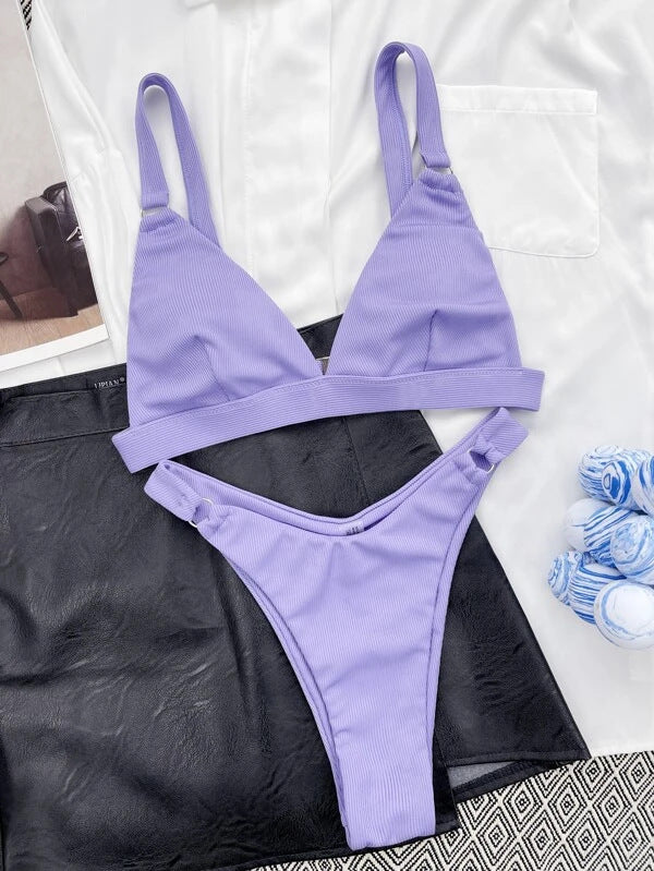 Stilla | Bikini Triangle Med Delta Wing Cups