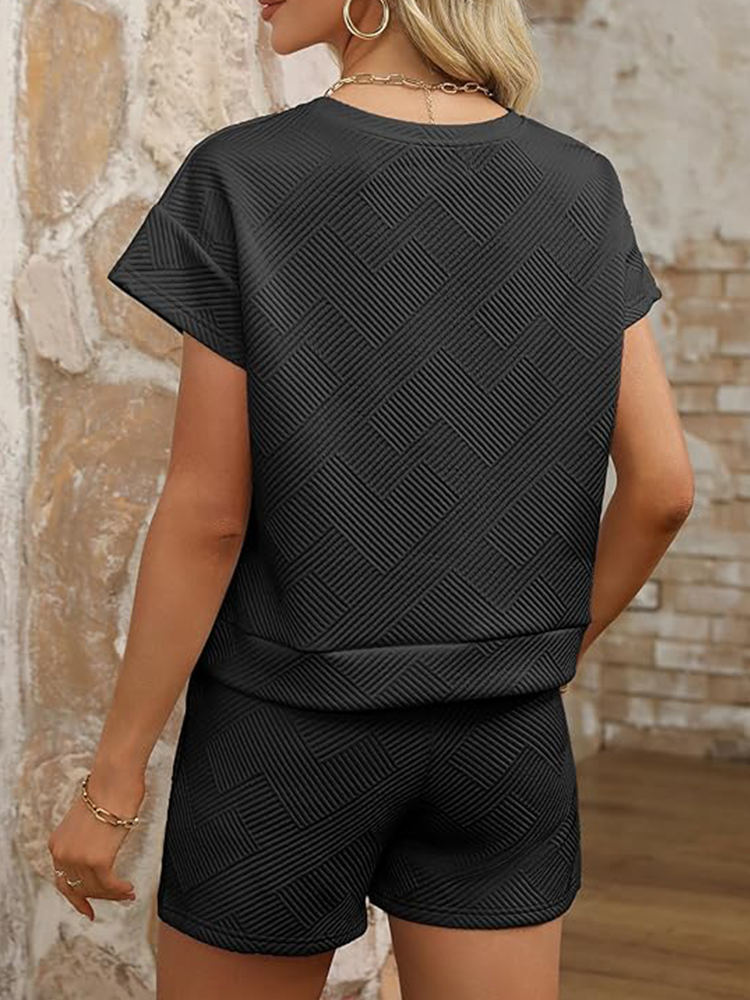 Stilla | Sæt Pullover Med Rundhalet Udsnit Og Shorts