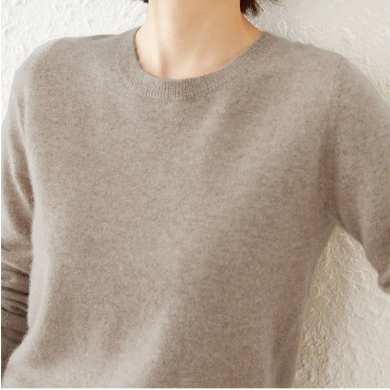 Stilla | Komfortabel Sweater med Klassisk Silhuet
