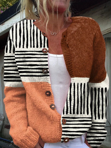 Stilla | Pullover Strikjakke I Minimalistisk Stil Med Abstrakt Linjemønster og Bånd