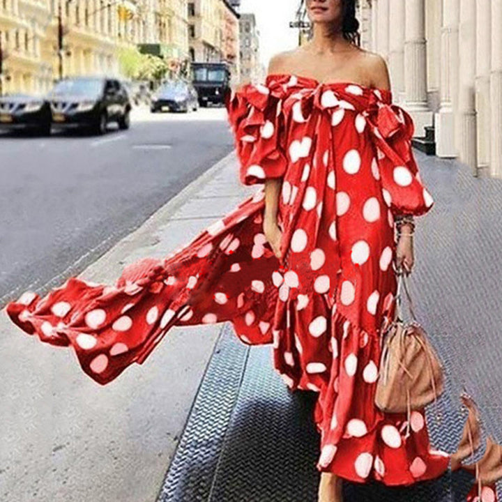Dame Off-Shoulder Maxikjole med Puffærmer og unikt punkter-design Stilla