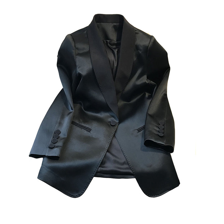 Dame elegant satin blazer med moderne detaljer Stilla