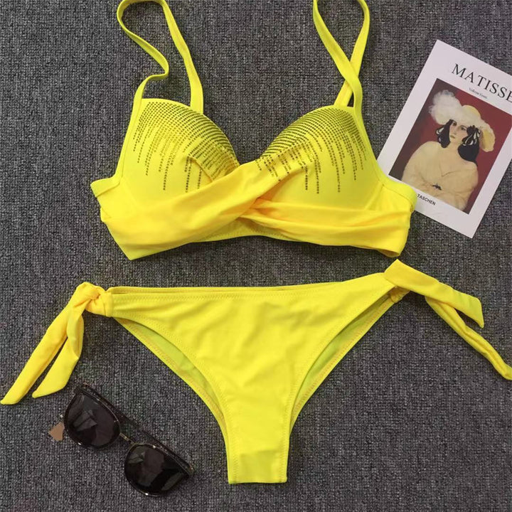 Dame bikini sæt med funklende palietter og legende bindingsdetalje Stilla