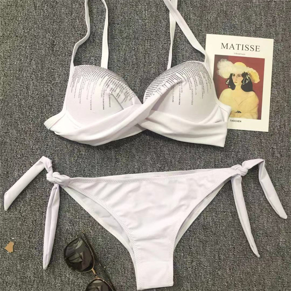 Dame bikini sæt med funklende palietter og legende bindingsdetalje Stilla