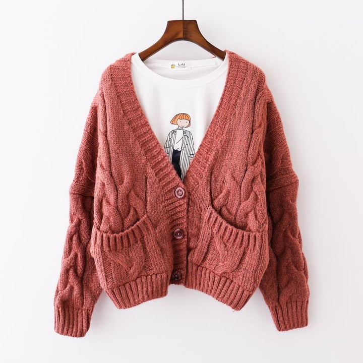 Kvinders chunky strikket cardigan med knaplukket lommer og V-hals Stilla