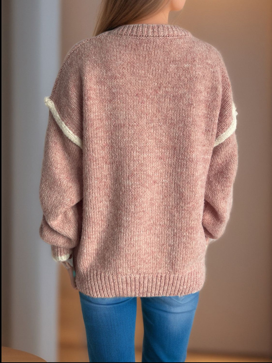 Stilla | Pullover med rund halsudskæring, overskårne skuldre og kontrasterende kant