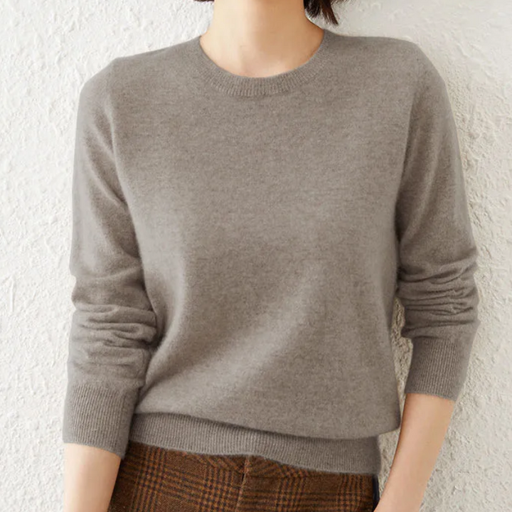 Stilla | Komfortabel Sweater med Klassisk Silhuet