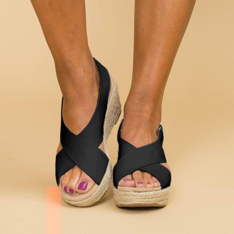 Dame Elegante Plateau-sandaler med krydsede remme og blødt fodseng Stilla