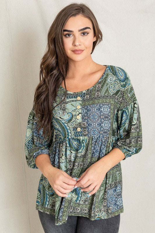 Stilla | Knap Accent Paisley Top