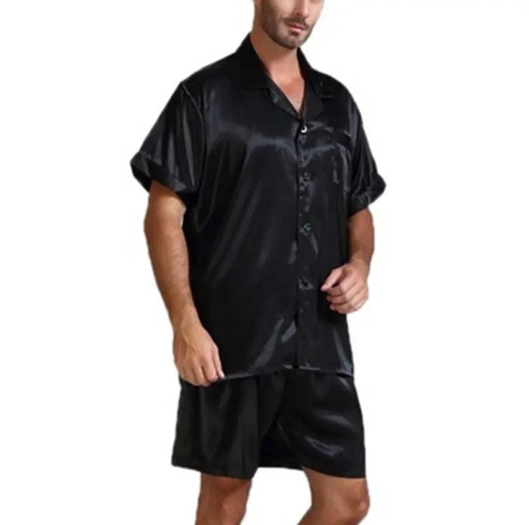 Dame Satin pyjamasæt med elegant kortærmet og løs pasform Stilla