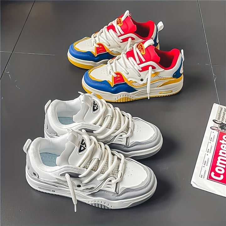 Stilla | Sporty Sneakers
