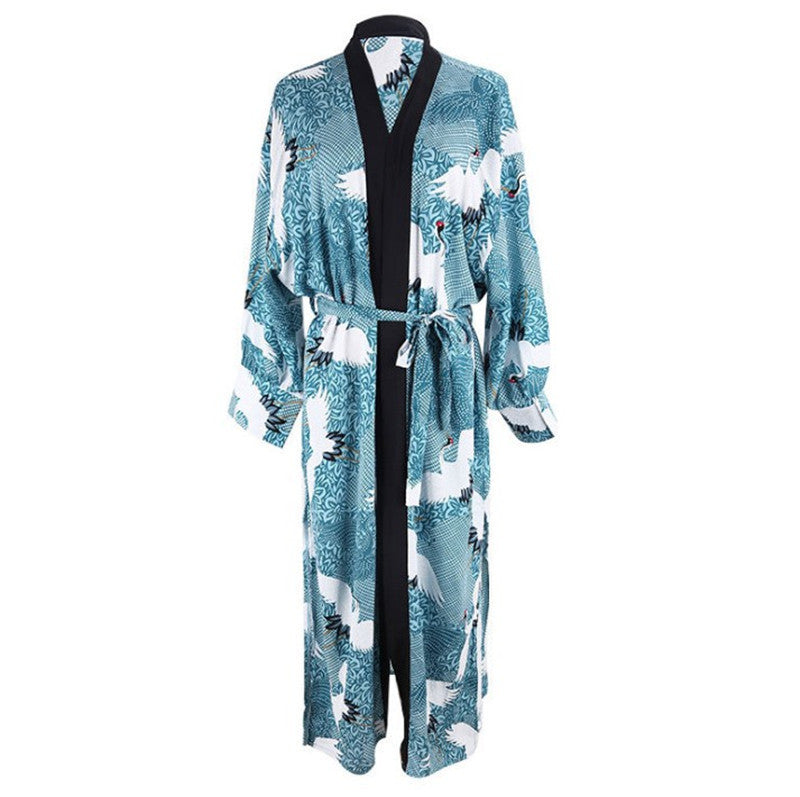 Dame Kaftan med elegant fuglemotiv og luftig pasform Stilla
