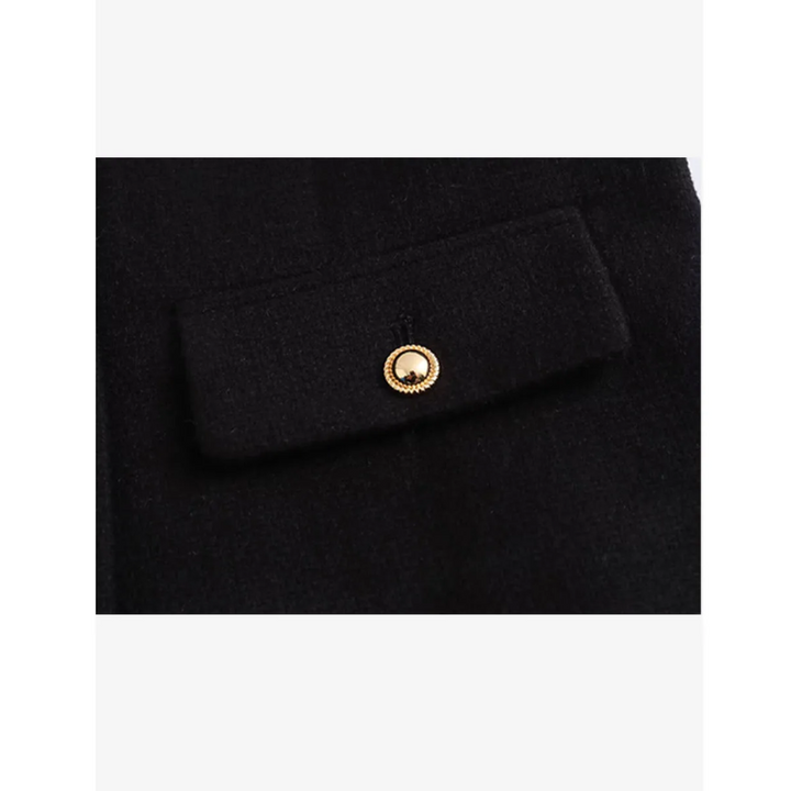 Stilla | Elegant Flyverbluse med Dobbelt Frontlommer og Knaplukning