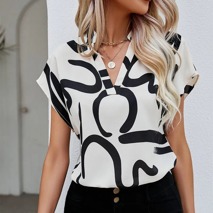 Stilla | Elegant Bluse med grafisk tryk
