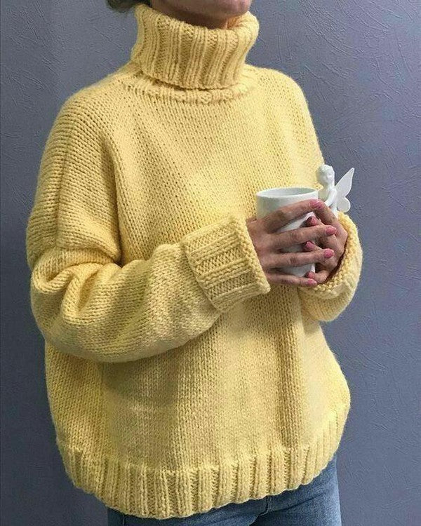 Stilla | Gul Ensfarvet Sweater Med Lange Ærmer og Høj Krave