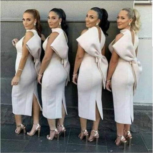 Damer Elegant Midi Kjole med asymmetrisk U-hals og innovativ volangdetalje Skovae