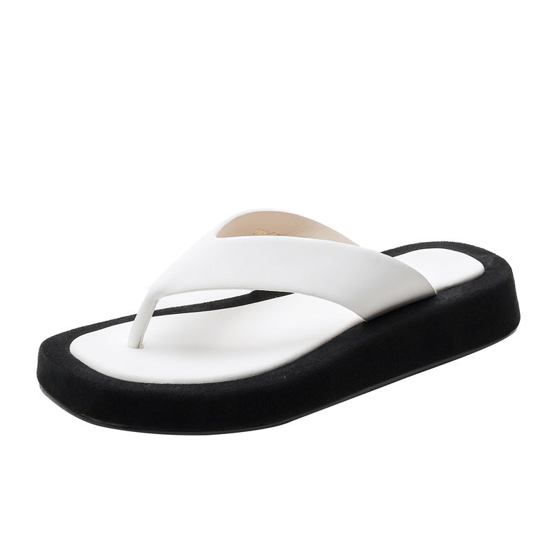 Dame moderne flip-flops med behagelig प्लेट्फ़ोर्म Stilla