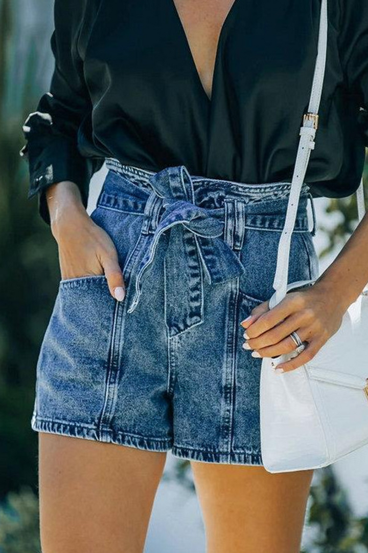Stilla | Afslappet Solid Pocket Med Bælte Høj Talje Denim Shorts