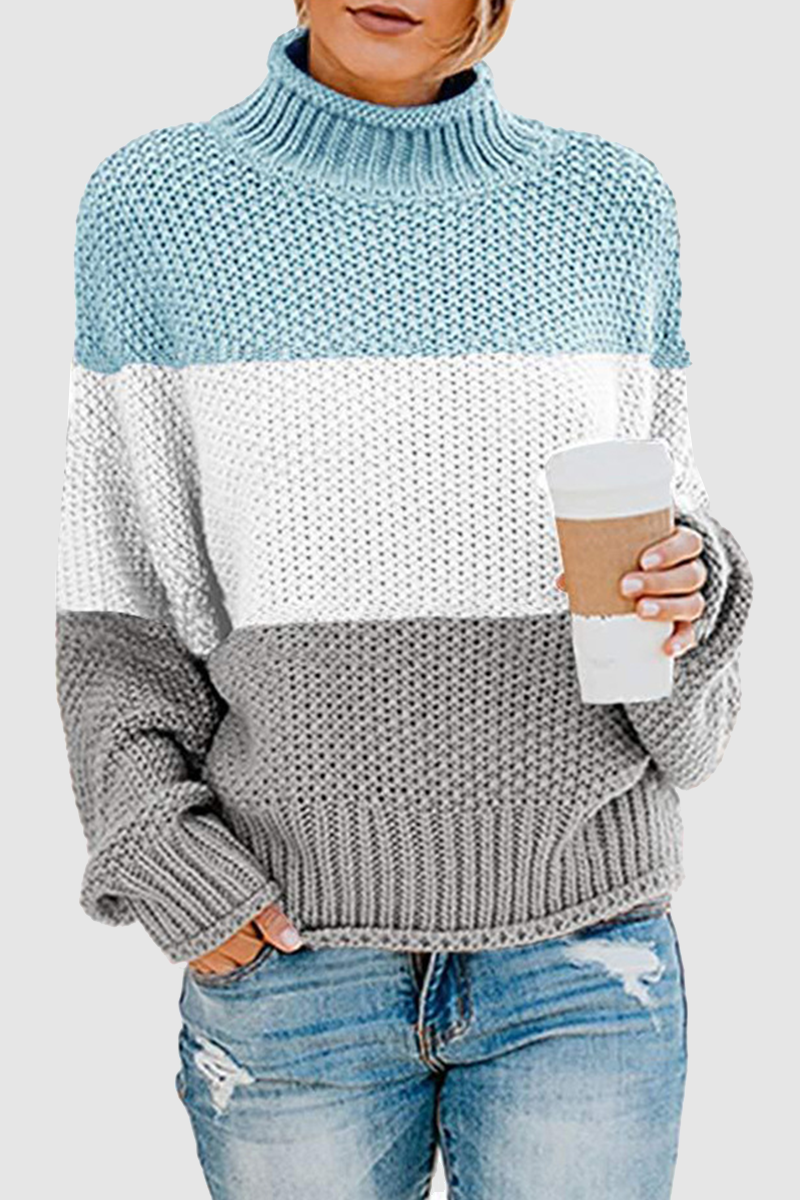 Stilla | Lækkert Sweatshirt Med Kontrastfarvet Rullekrave Patchwork