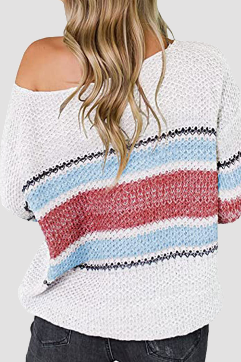 Stilla | Pullover Patchwork Lækkert Med Kontrasterende, Udskaaret Rundhalsudskæring