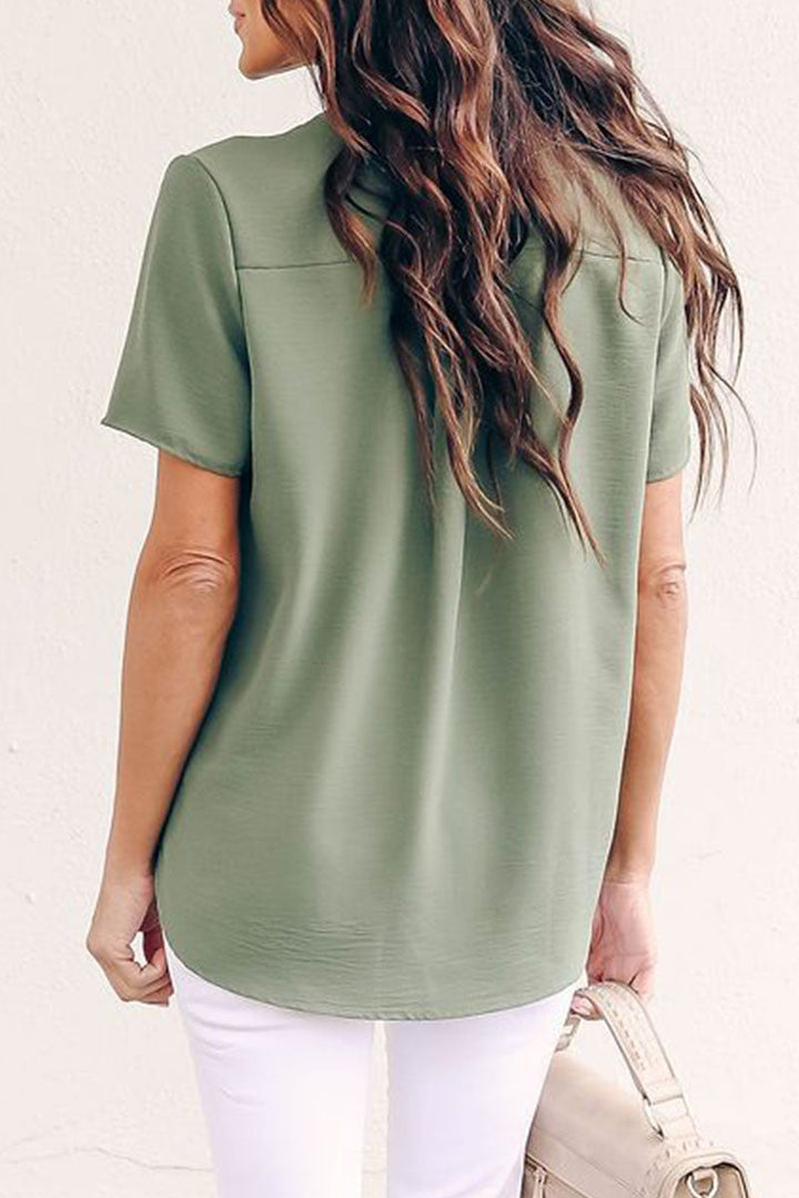 Stilla | Bluse i Patchwork Stil med V-udskæring og Mode Afslappet
