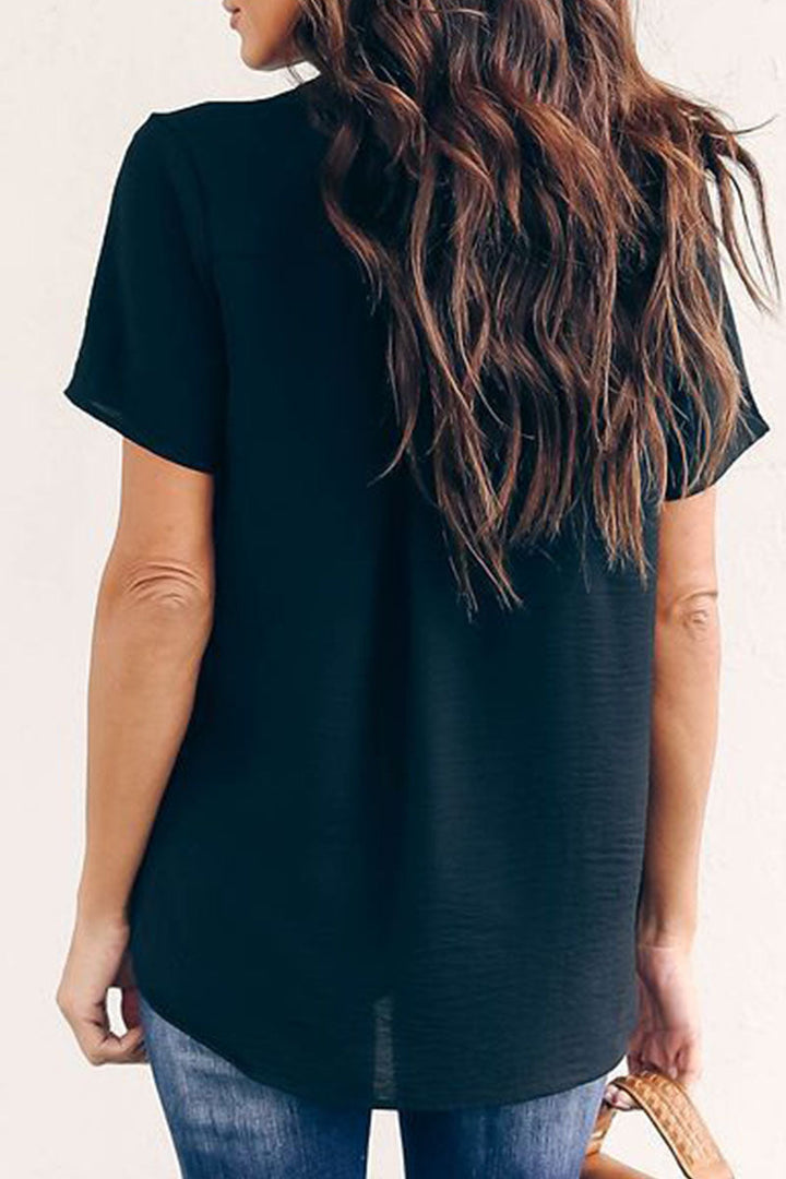 Stilla | Bluse i Patchwork Stil med V-udskæring og Mode Afslappet