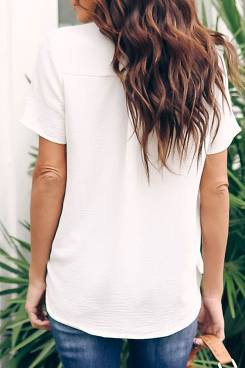 Stilla | Bluse i Patchwork Stil med V-udskæring og Mode Afslappet