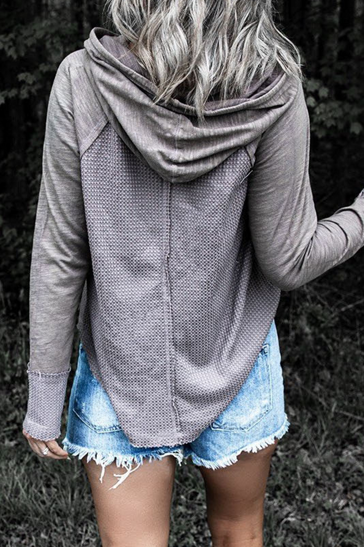 Stilla | Casual Patchwork-overdel med snor og kontrasthætte