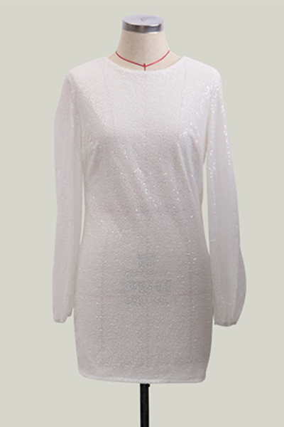 Stilla | Mode- og elegante blyantskjoler af paillet-patchwork med rundhalsudskæring
