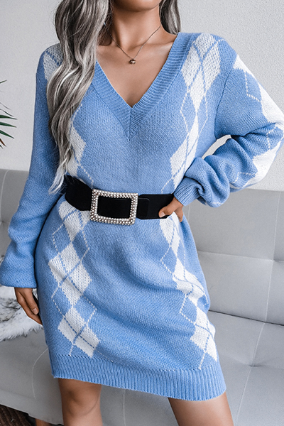 Stilla | Pullover Smart Casual Med Geometrisk Kontrast og V-udskæring