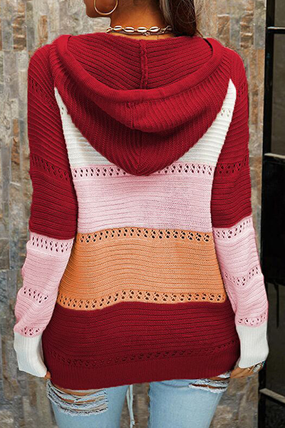 Stilla | Casual Patchwork Overdele med Snørredetalje, Krydsede Stropper og Kontrastfarvet Hættekrave