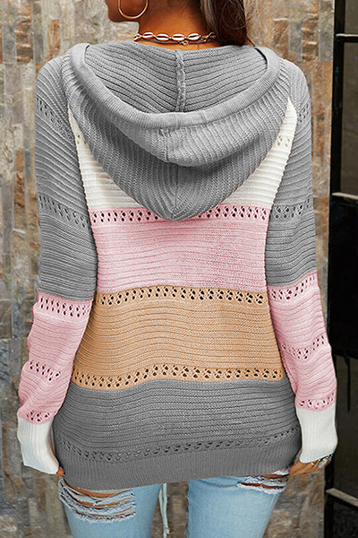 Stilla | Casual Patchwork Overdele med Snørredetalje, Krydsede Stropper og Kontrastfarvet Hættekrave