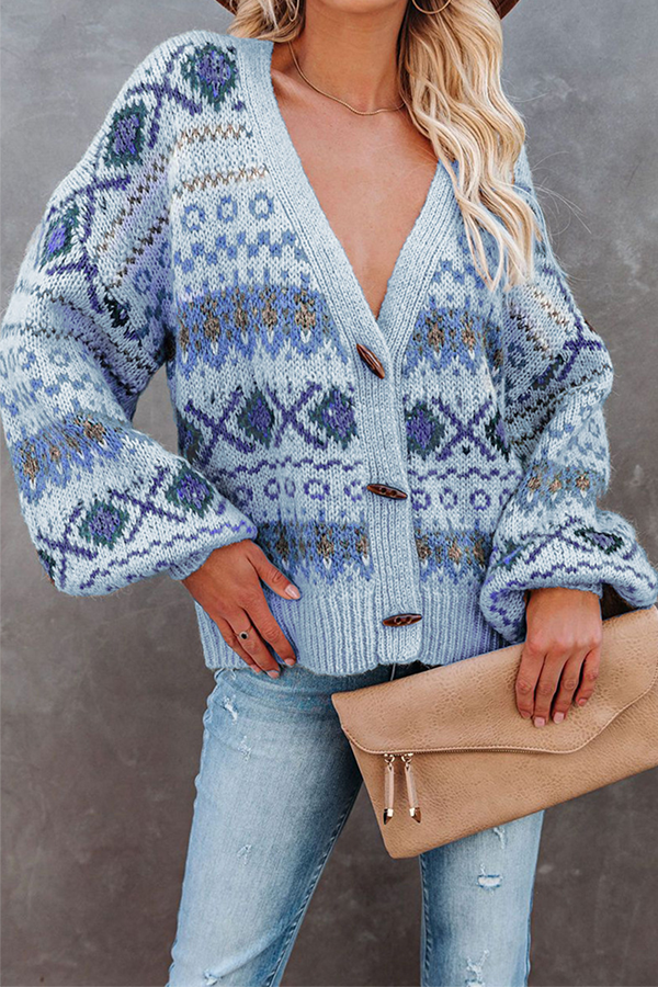 Stilla | Modern Designet Finstrikket Pullover