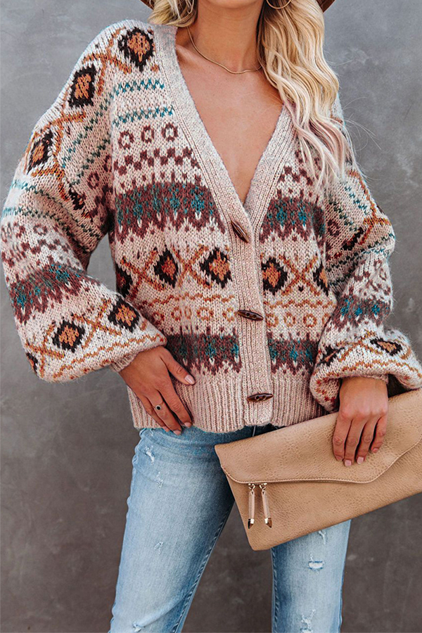 Stilla | Modern Designet Finstrikket Pullover