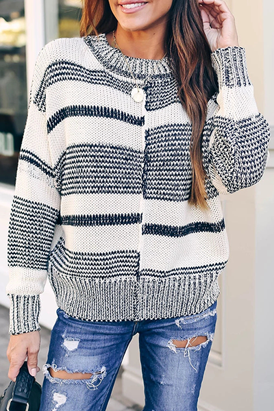 Stilla | Casual Rundhals Pullover med Kontrasterende og Stribet Slids