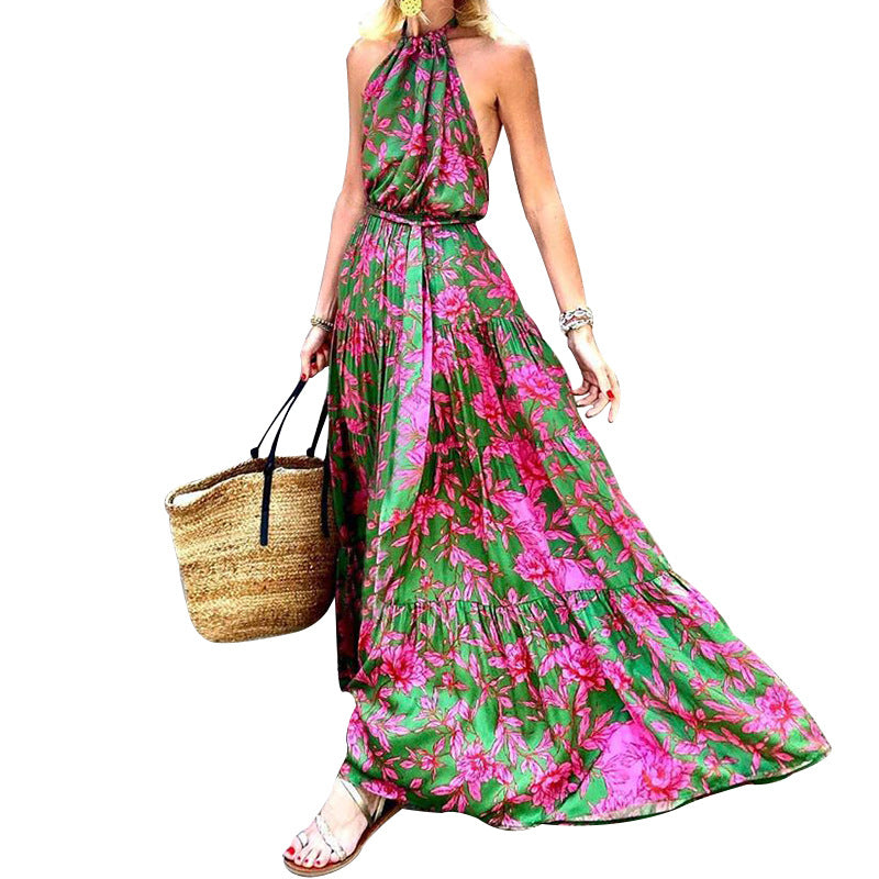 Dame maxikjole i boho-stil med blomsterprint og elegant udskæring Stilla