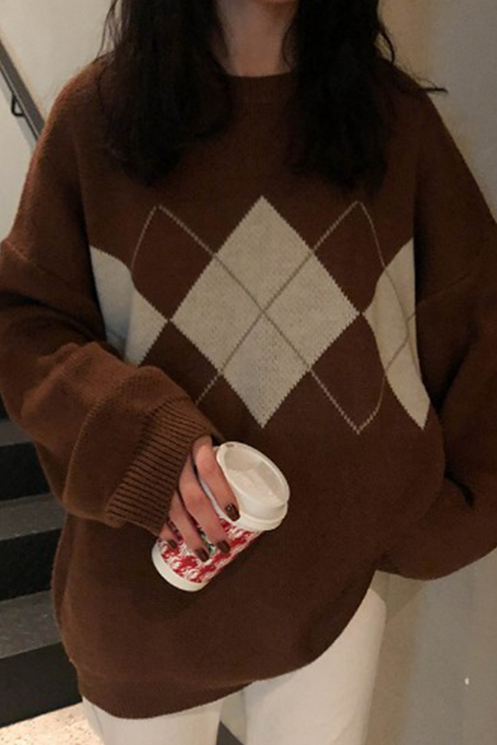Stilla | Casual Striktrøje med Geometrisk Patchwork Kontrast og Rund Halsudskæring