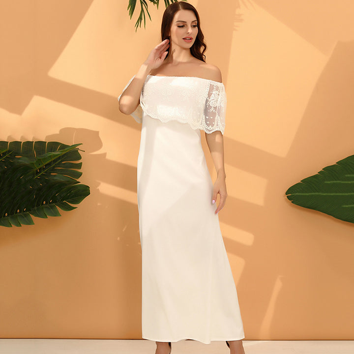 Kvinders maxikjole med off-the-shoulder design og delikate blonde detaljer