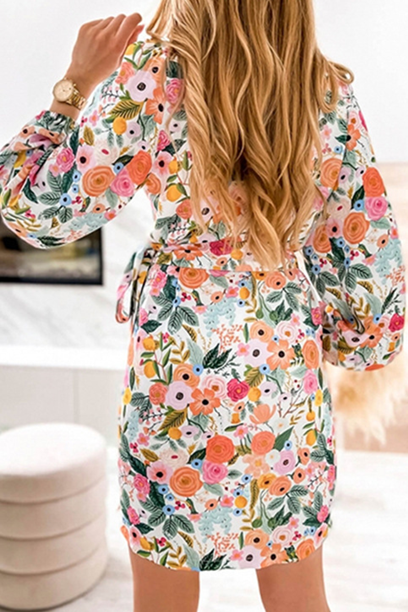 Stilla | Print Skirt Kjole med Talje og V-hals Detalje