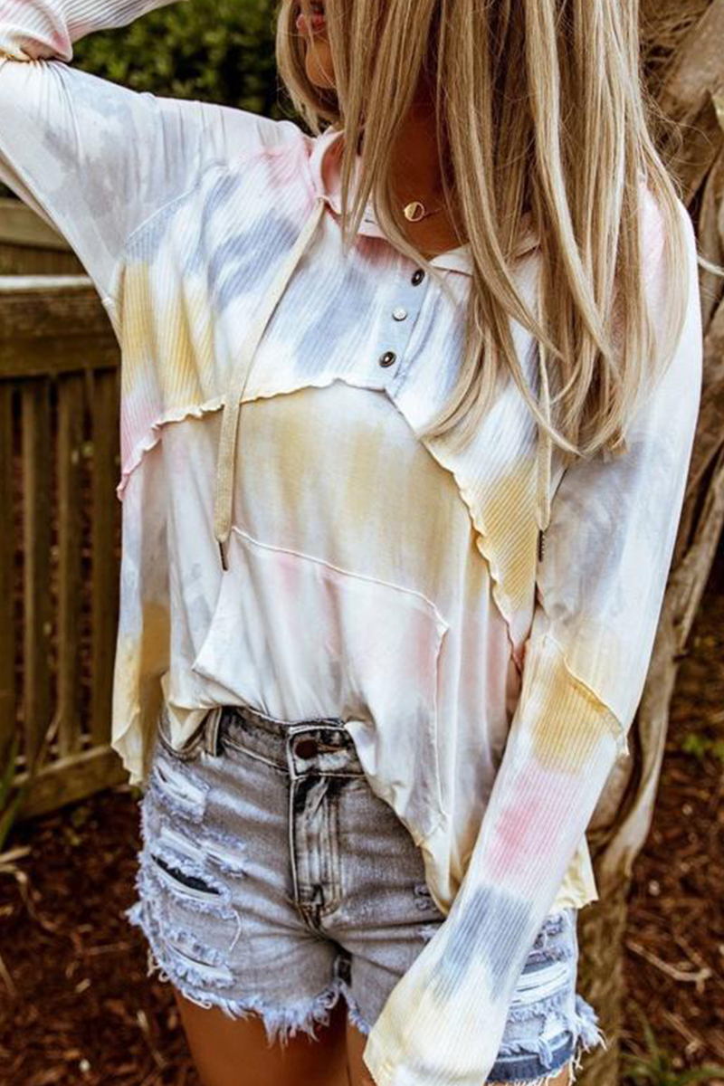 Stilla | Lette Patchwork Overdele Med Hue og Batikmønster
