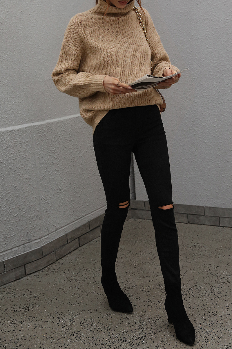 Stilla | Løse Sweatshirts Med Ensfarvet Patchwork Rullekrave