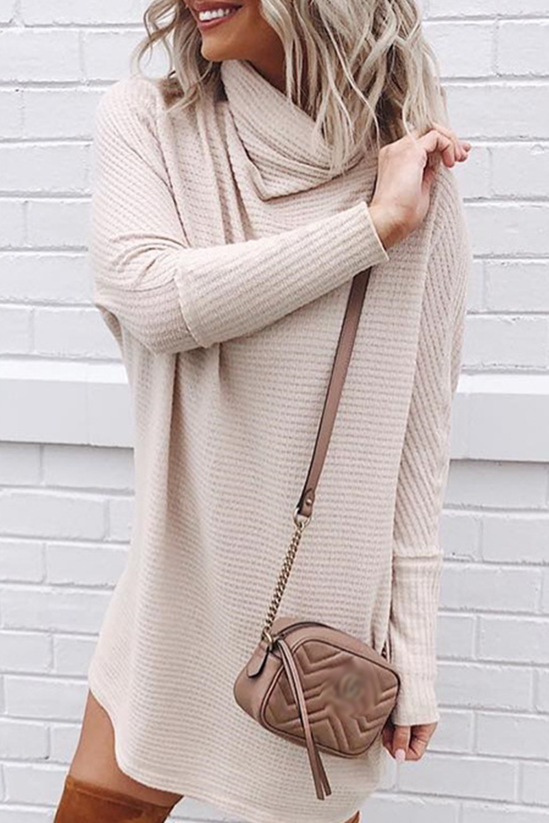 Stilla | Lette Kjoler Med Ensfarvet Ståkrave I Patchwork Stil