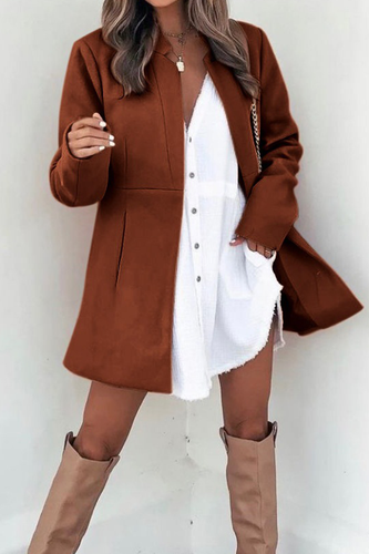Stilla | Lette Outdoor Tøj Med Ensfarvet Strikjakke Krave I Patchwork Stil